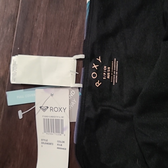 NWT Roxy size small bikini bottoms - Picture 2 of 2